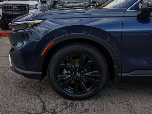 Used 2024 Honda CR-V Sport Touring image 11