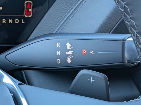 New 2026 GMC Yukon Denali w/ Denali Reserve Package AWD/4WD image 35