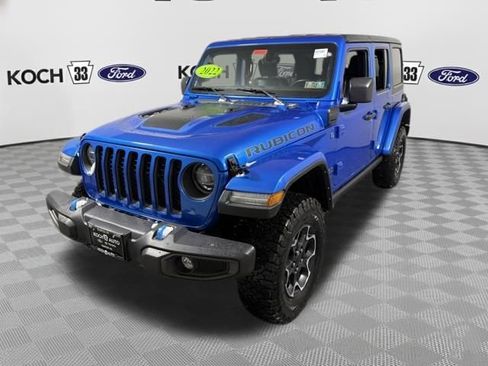 Used 2022 Jeep Wrangler Unlimited Rubicon 4xe w/ Cold Weather Group AWD/4WD image 3