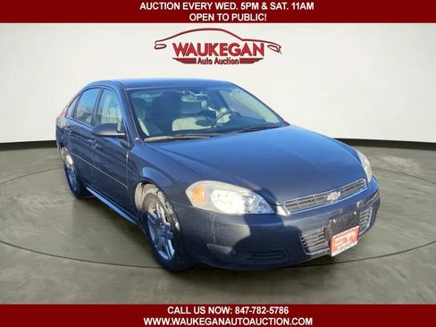 Used 2011 Chevrolet Impala LT FWD image 3