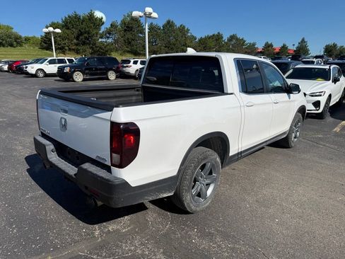 Certified 2023 Honda Ridgeline RTL image 3