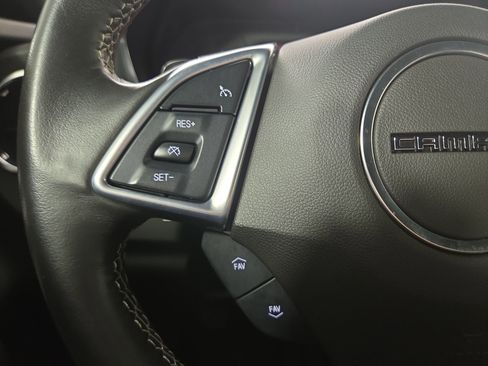 Certified 2021 Chevrolet Camaro LT image 15