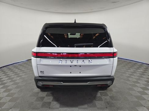 Used 2025 Rivian R1S Adventure AWD/4WD image 4