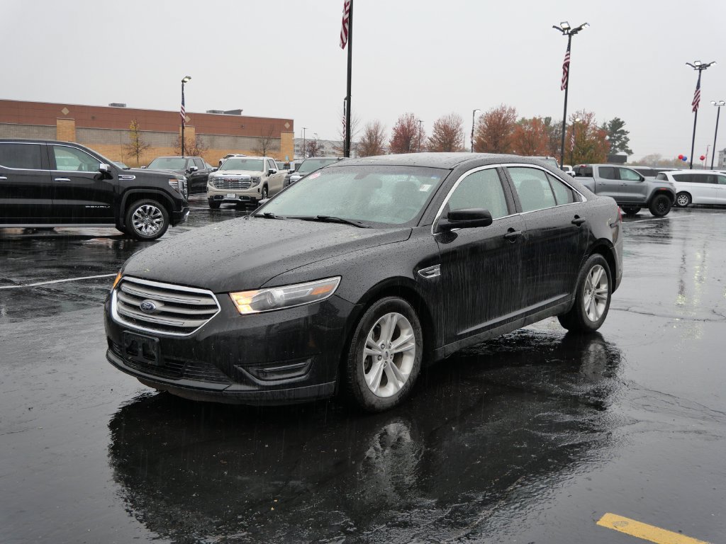 Used 2015 Ford Taurus SEL w/ Equipment Group 201A FWD image 5