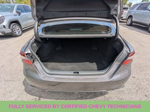 Used 2023 Toyota Camry SE image 17