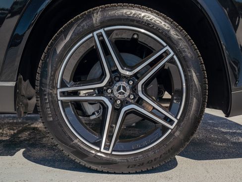 Certified 2024 Mercedes-Benz GLS 450 4MATIC w/ AMG Line Exterior image 13