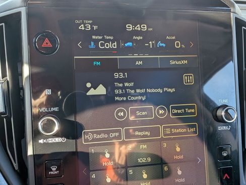 Used 2025 Subaru Crosstrek 2.5i Limited w/ Crosstrek Mirror Package image 27