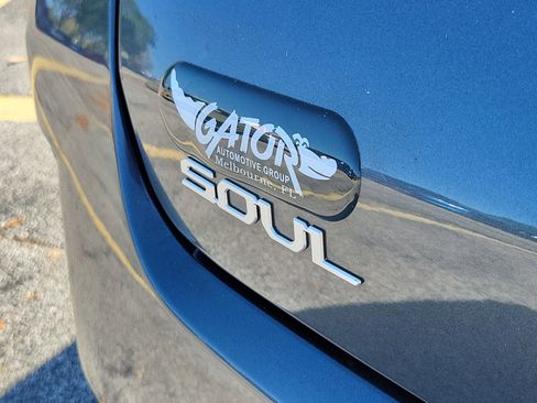 Used 2024 Kia Soul GT-Line image 8