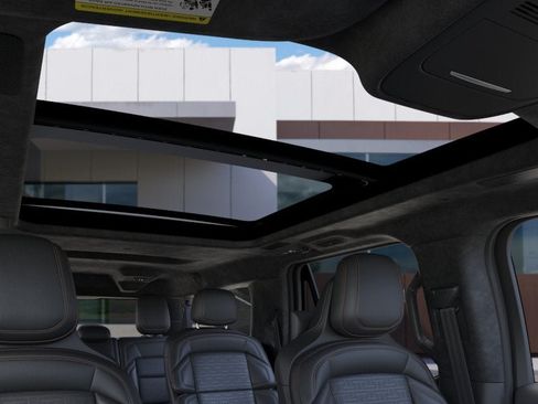 New 2025 Lincoln Navigator L Black Label AWD/4WD image 22