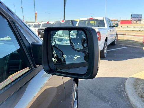 New 2026 RAM 1500 Express image 39