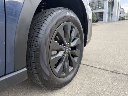 Used 2023 Subaru Outback Onyx Edition image 18