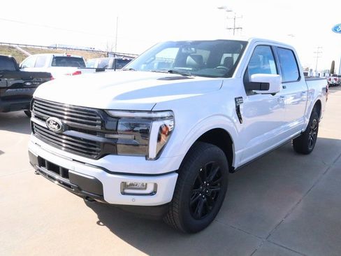 New 2025 Ford F150 Platinum w/ FX4 Off-Road Package image 12