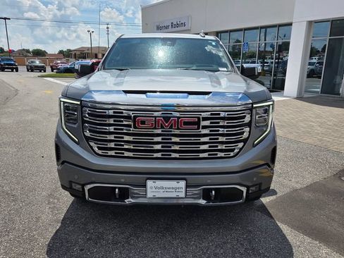 Used 2024 GMC Sierra 1500 Denali w/ Denali Reserve Package AWD/4WD image 2