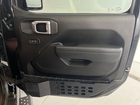 Used 2022 Jeep Wrangler Unlimited Sport AWD/4WD image 29