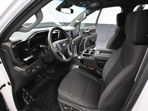 Used 2023 Chevrolet Silverado 1500 LT image 26