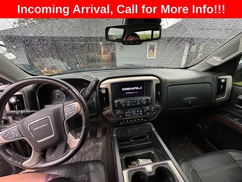 Used 2017 GMC Sierra 1500 Denali AWD/4WD image 4