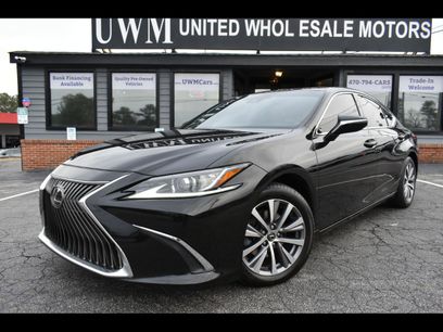 Used 2019 Lexus ES 350 w/ Accessory Package 2