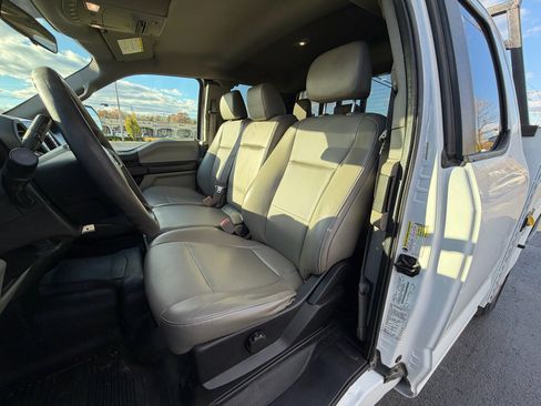 Used 2019 Ford F250 XL w/ Power Equipment Group image 15