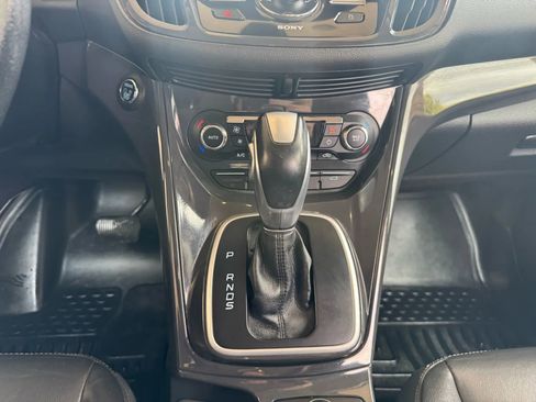 Used 2014 Ford Escape Titanium image 21