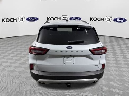 New 2026 Ford Escape SE w/ Class II Trailer Tow Package image 4