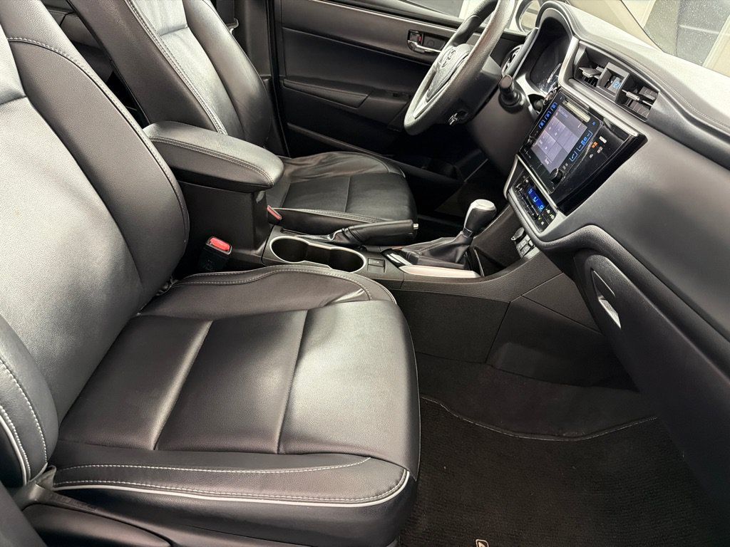 Used 2017 Toyota Corolla XLE w/ Protection Package FWD image 23