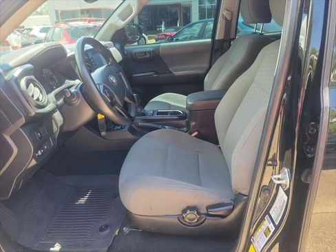 Certified 2023 Toyota Tacoma SR AWD/4WD image 15