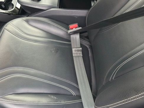 Used 2021 Ford Mustang Mach-E Premium image 11