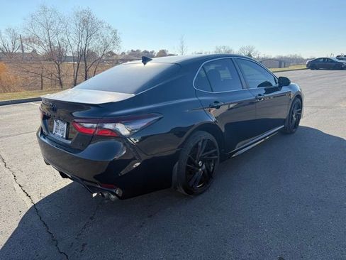 Used 2021 Toyota Camry SE image 7