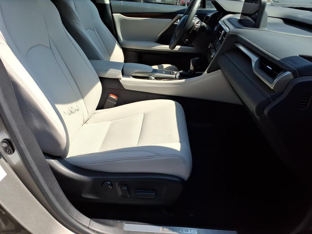 Used 2022 Lexus RX 350 AWD w/ Premium Package image 12