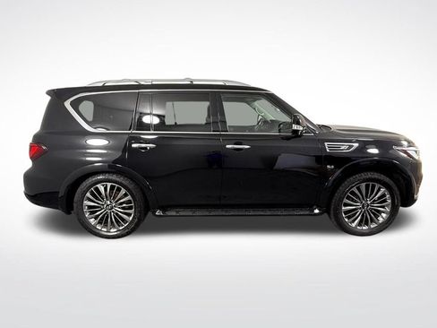 Used 2018 INFINITI QX80 4WD w/ Driver Assistance Package image 3