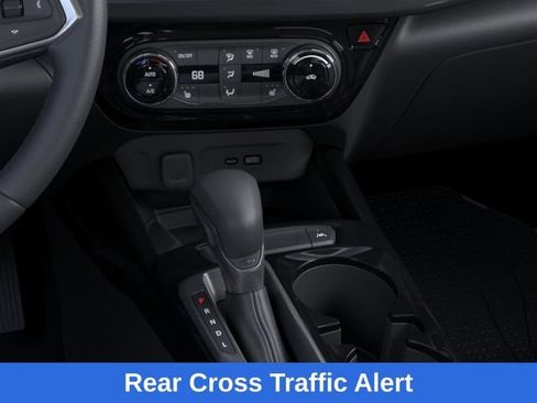 New 2026 Chevrolet Trax ACTIV w/ Sunroof Package FWD image 24
