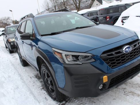Used 2022 Subaru Outback Wilderness image 6