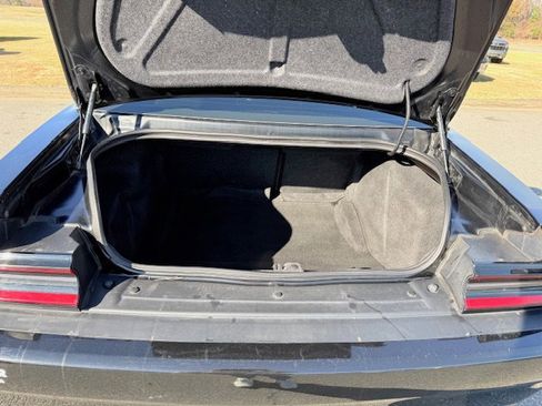 Used 2021 Dodge Challenger SXT w/ Blacktop Package image 8