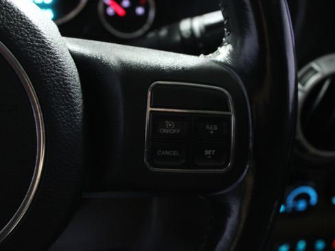 Used 2012 Jeep Wrangler Unlimited Sahara w/ Mopar Chrome Edition Group image 21