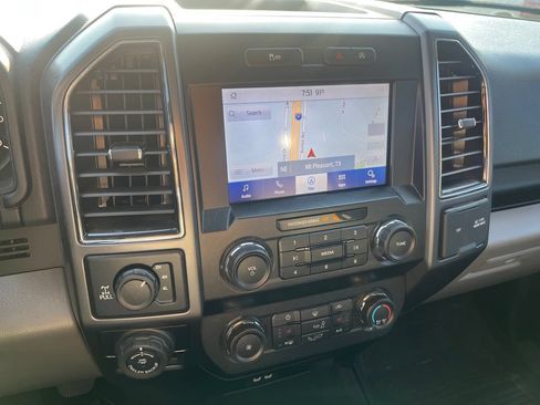 Used 2020 Ford F150 XLT w/ Equipment Group 302A Luxury AWD/4WD image 10