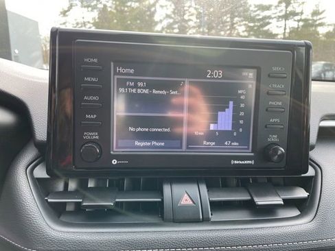 Used 2021 Toyota RAV4 LE image 25