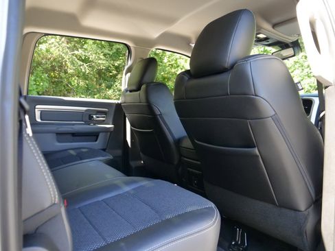 Used 2018 RAM 2500 Big Horn image 34