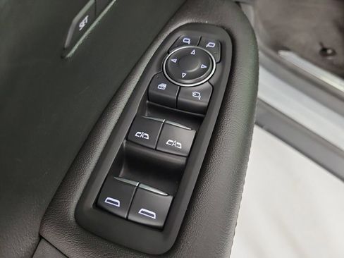 Used 2024 Cadillac XT5 Premium Luxury image 21