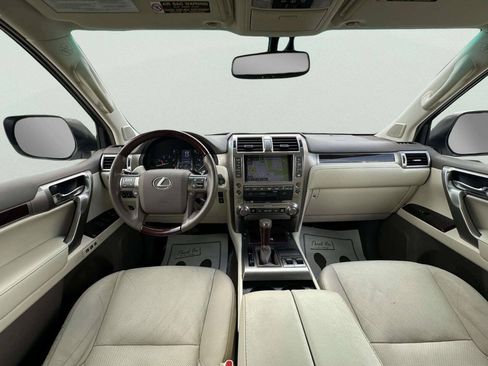 Used 2014 Lexus GX 460 w/ Premium Package AWD/4WD image 19