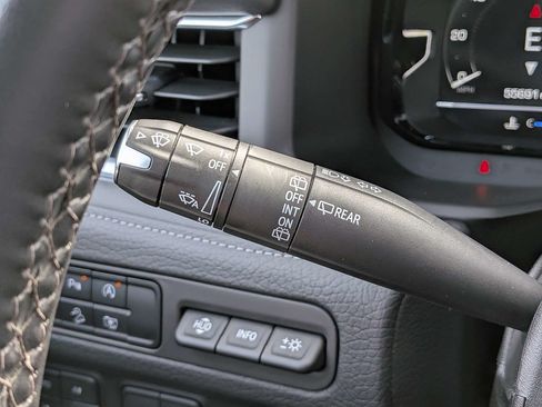 Used 2024 GMC Yukon Denali AWD/4WD image 31