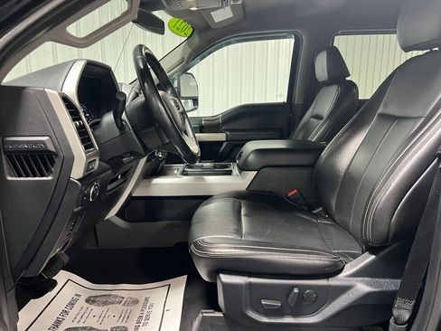 Used 2021 Ford F250 Lariat w/ Chrome Package image 5