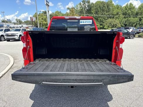 Used 2021 Chevrolet Silverado 1500 LT Trail Boss w/ LT Trail Boss Premium Package AWD/4WD image 28