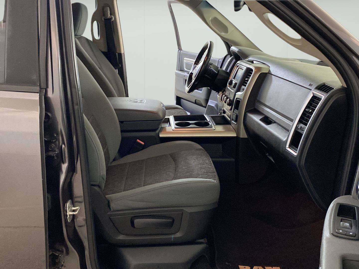 Used 2014 RAM 1500 Big Horn AWD/4WD image 26