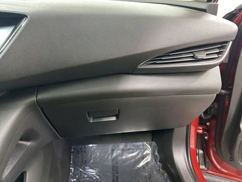 Used 2023 Buick Envision Essence w/ Sport Touring Package image 30