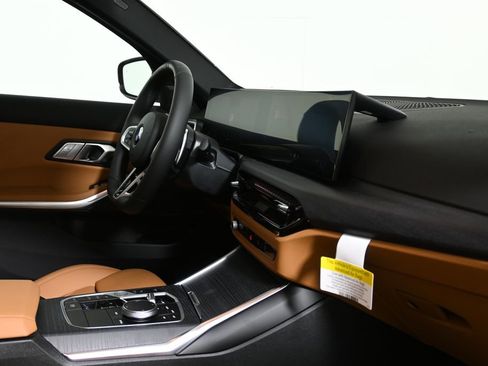 New 2026 BMW 330i xDrive Sedan w/ M Sport Package image 33
