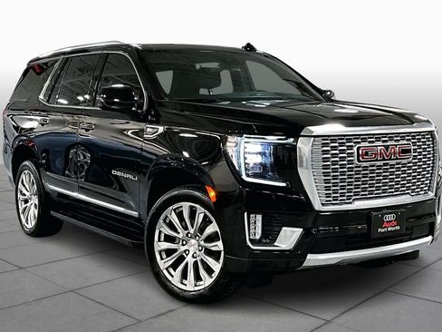 Used 2023 GMC Yukon Denali w/ LPO, Floor Liner Package image 2