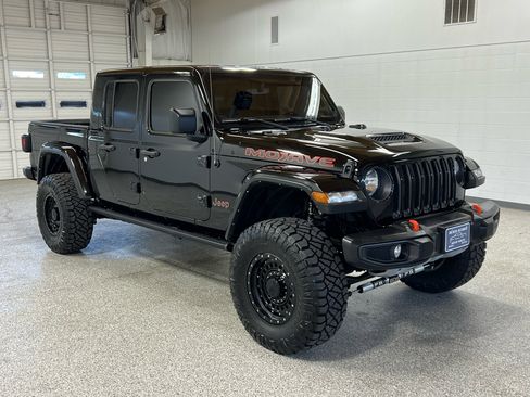 Used 2021 Jeep Gladiator Mojave image 6