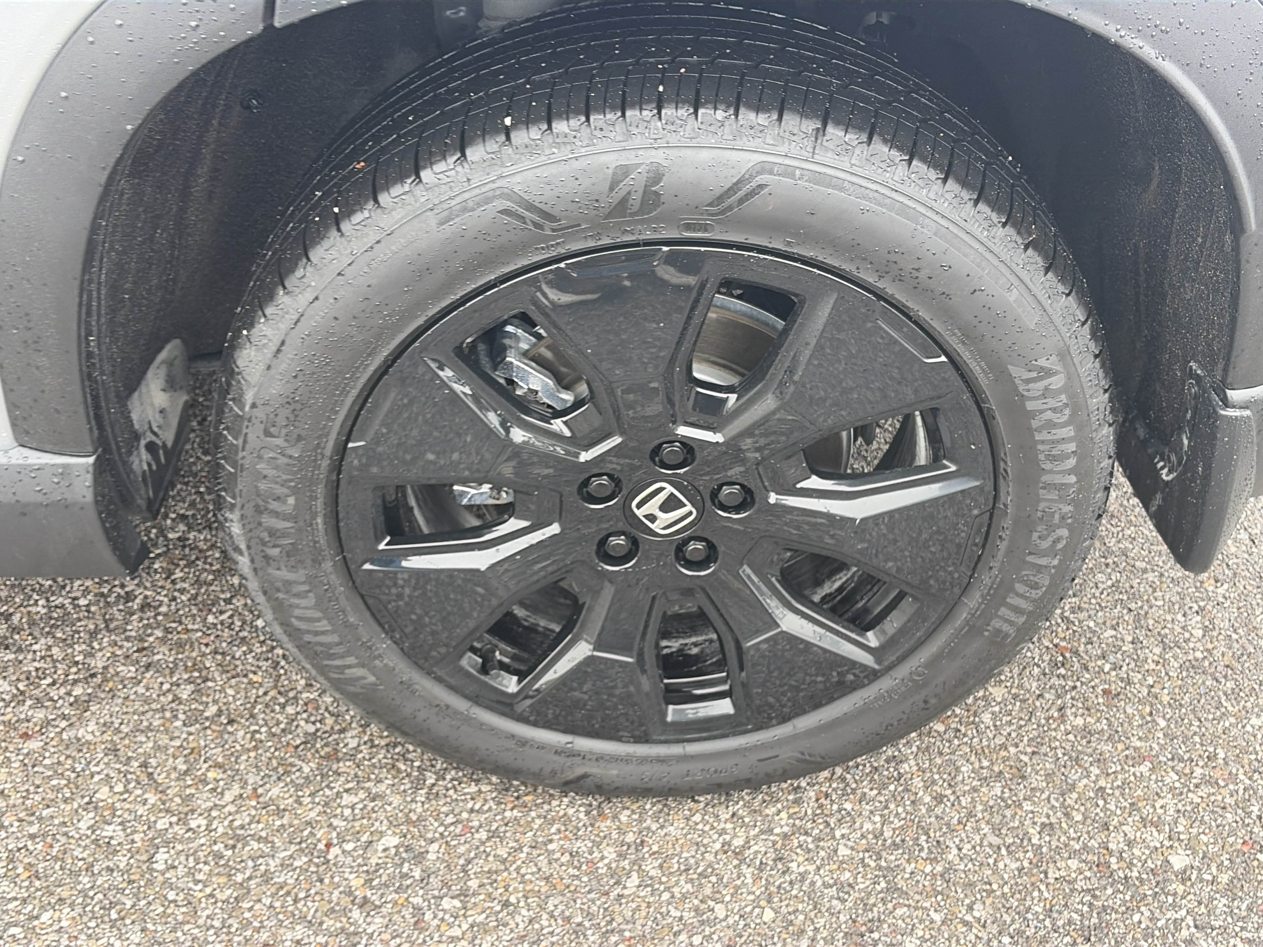 Certified 2026 Honda Pilot Black Edition image 9