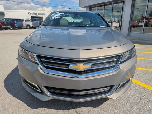Used 2018 Chevrolet Impala LT w/ Sunroof and Spoiler Package FWD image 2