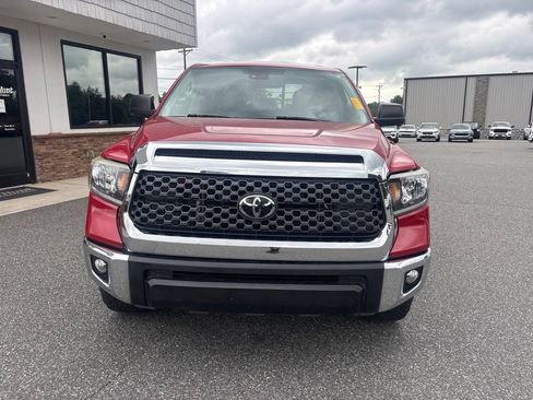 Used 2020 Toyota Tundra SR5 w/ SR5 Upgrade Package AWD/4WD image 10